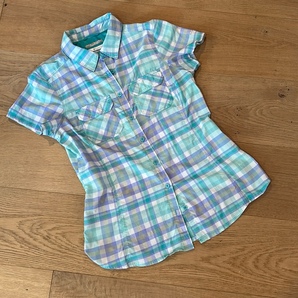 Short sleeve button down shirt, Columbia omni-shade sun protection shirt